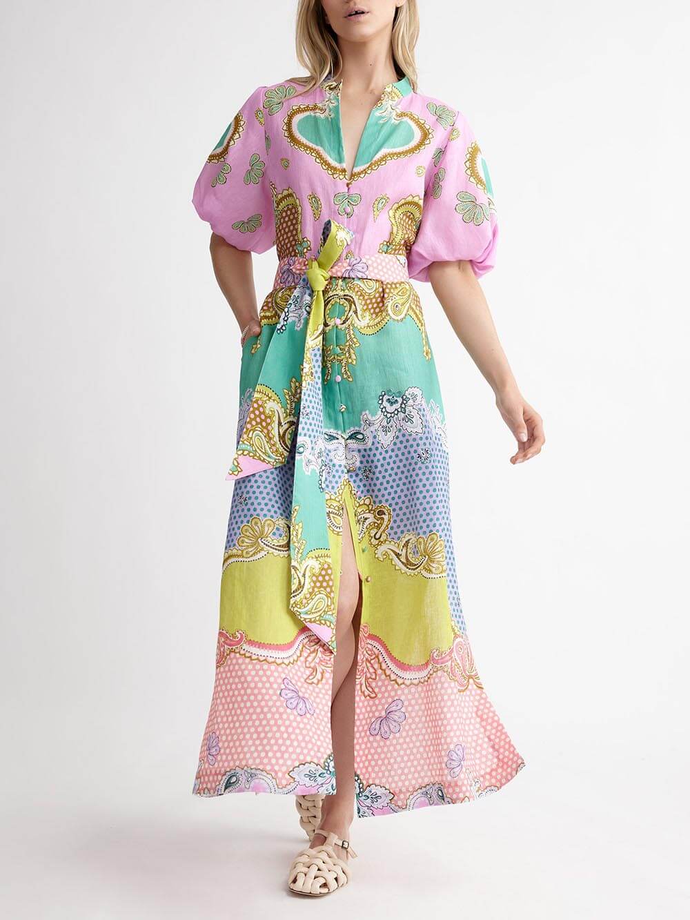 Robe longue cardigan à bretelles et imprimé ethnique unique