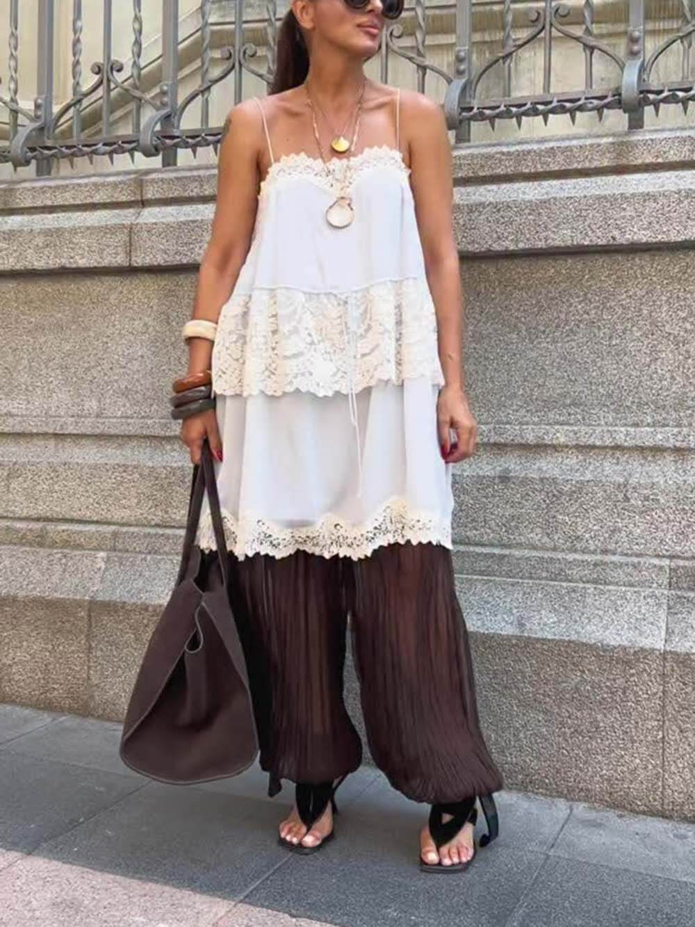 Pantalon lanterne ample froncé bohème