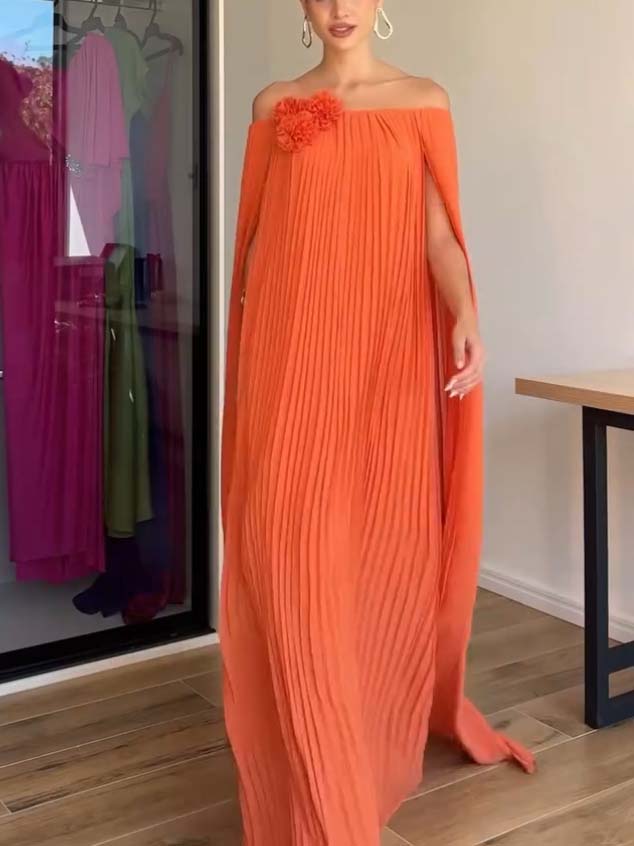 Robe longue plissée à motif floral