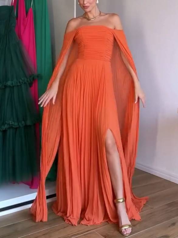 Plissiertes Maxikleid mit Tube-Top und Schal-Design