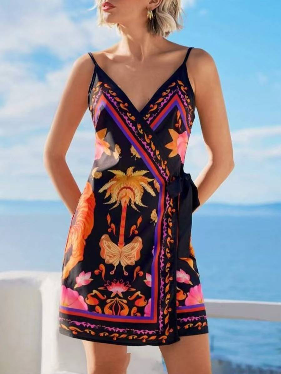 Robe à bretelles à lacets et col en V