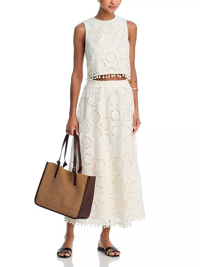 Exquisite Temperament Hollow Lace Skirt