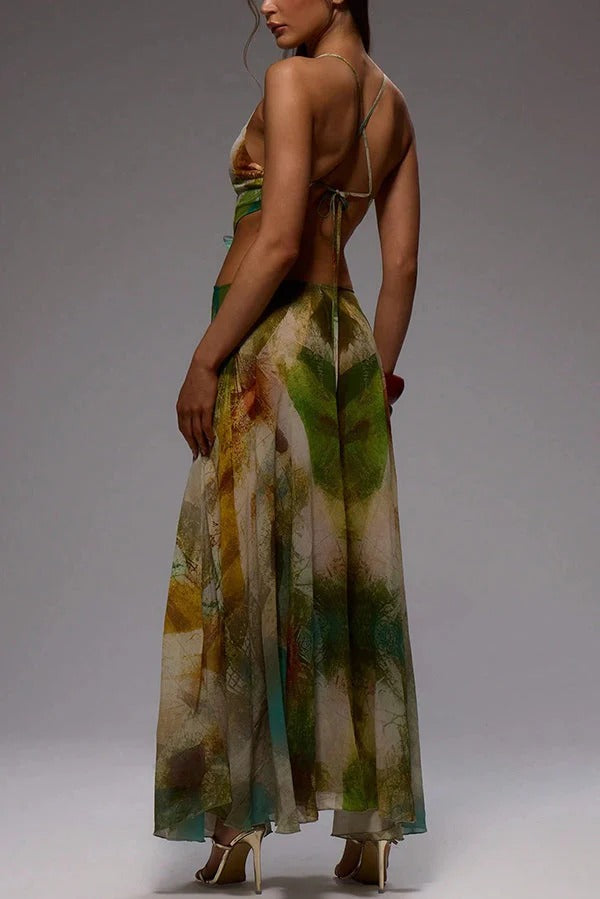 Sexy Maxikleid mit Schmetterlingsverzierung auf der Rückseite und Schnürung und Schlitz für den Urlaub 