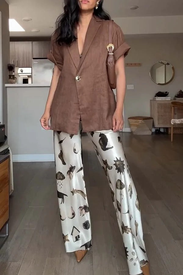 Pantalon large à taille élastique et imprimé unique en satin The Finishing Touch