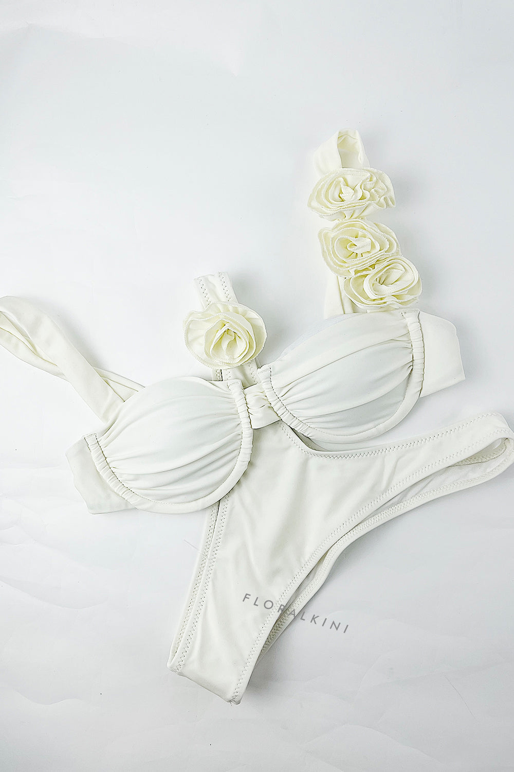 Rosette Shoulder Strap Underwire High-Cut Bikini Set