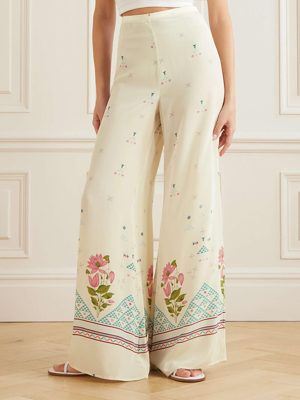 Exquisites, entspanntes Hemd im Bohemian Bloom Floral Patchwork-Stil