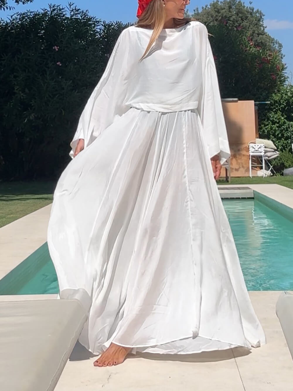 Jupe trapèze évasée et élégante en satin froncé