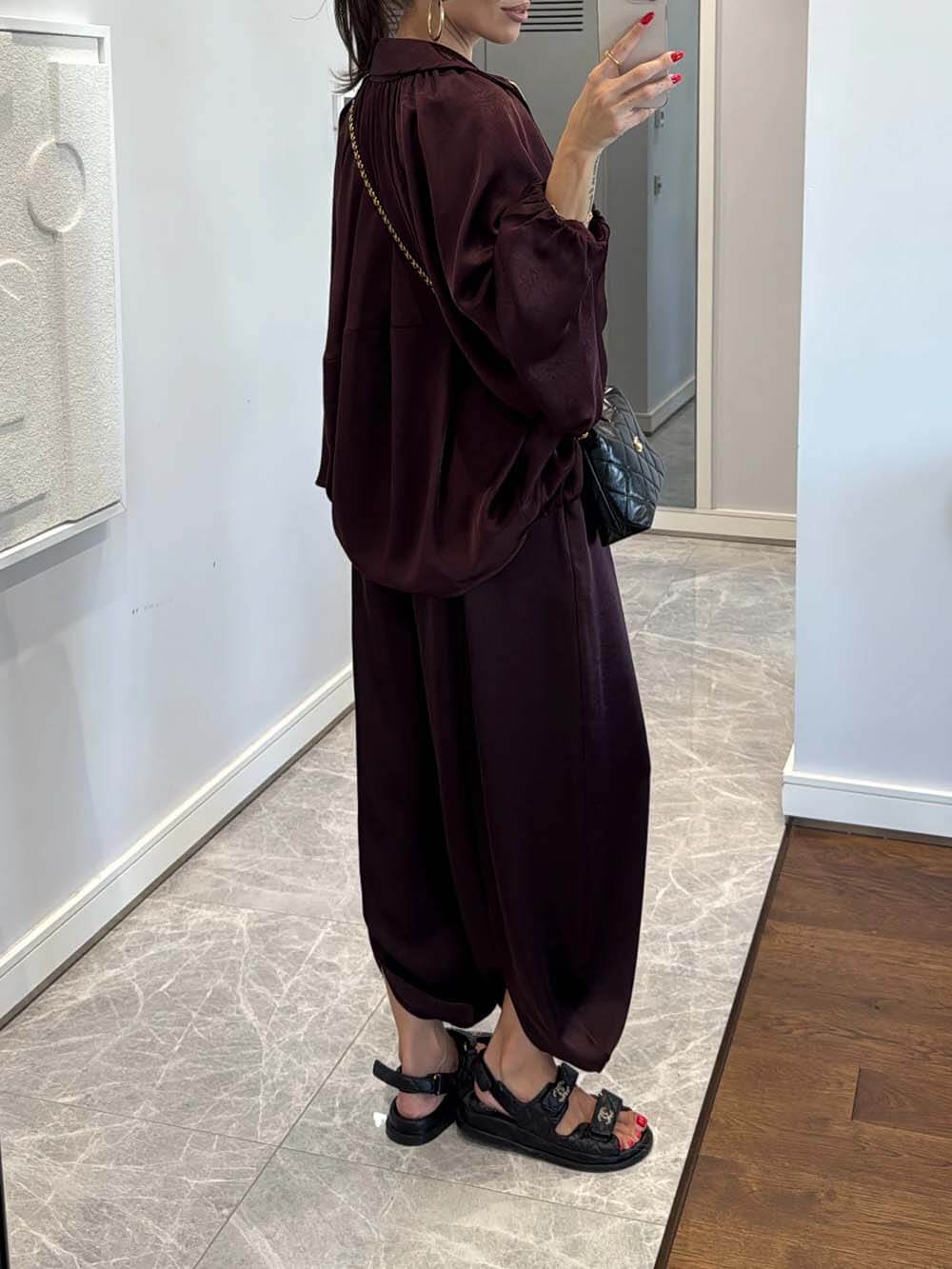 Pantalon bouffant ample en satin élégant