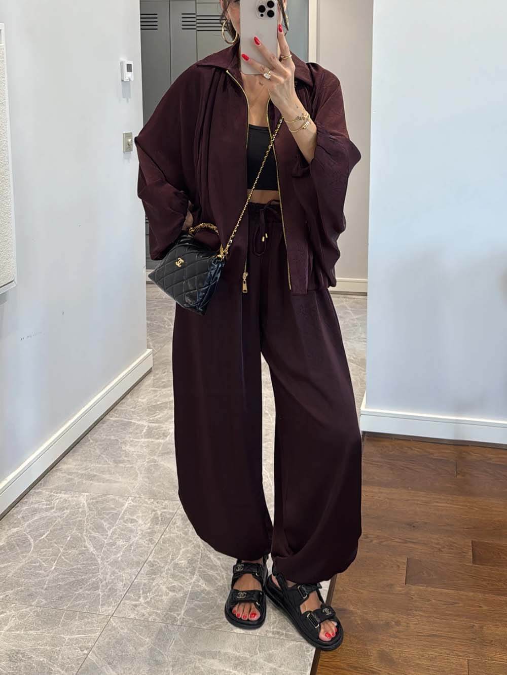 Pantalon bouffant ample en satin élégant