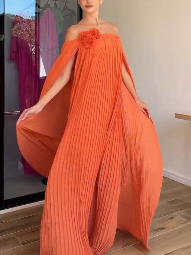 Robe longue plissée à motif floral