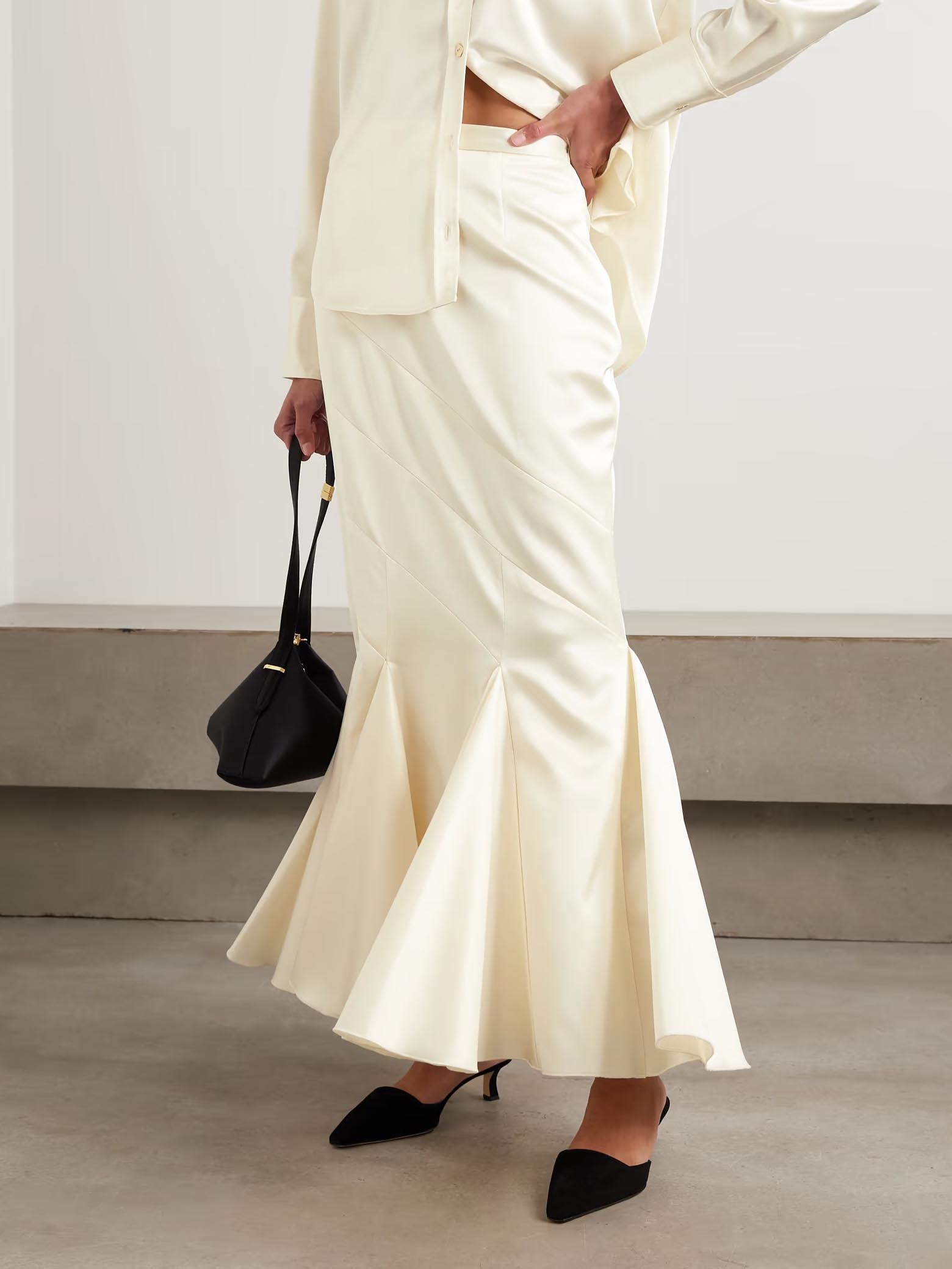 Eleganter plissierter Meerjungfrau-Maxirock aus Satin