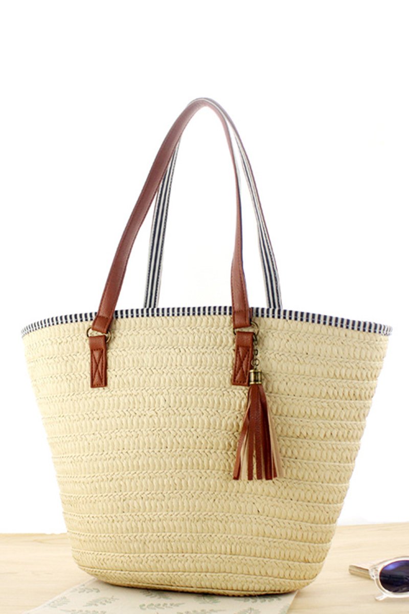 Straw Beach Shoulder Bag Summer Beach Tote with Colorful Pom Pom