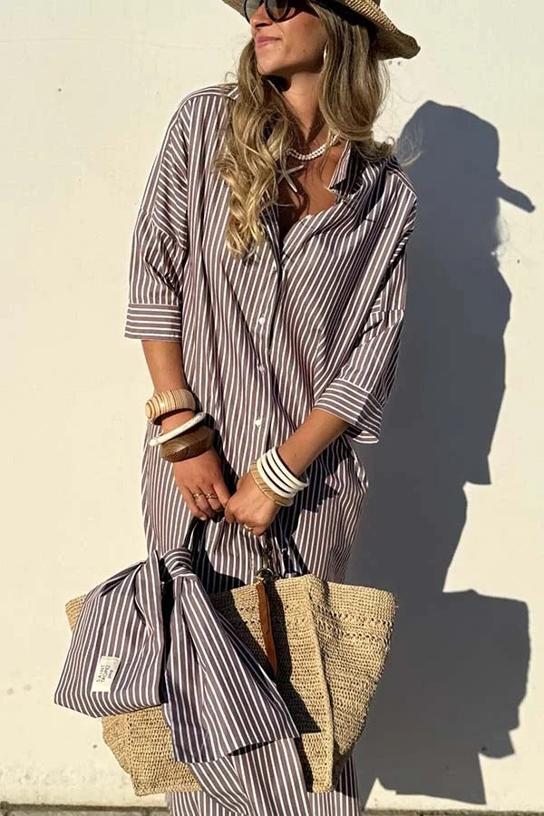 Robe chemise mi-longue boutonnée à rayures et manches mi-longues avec ceinture et poche