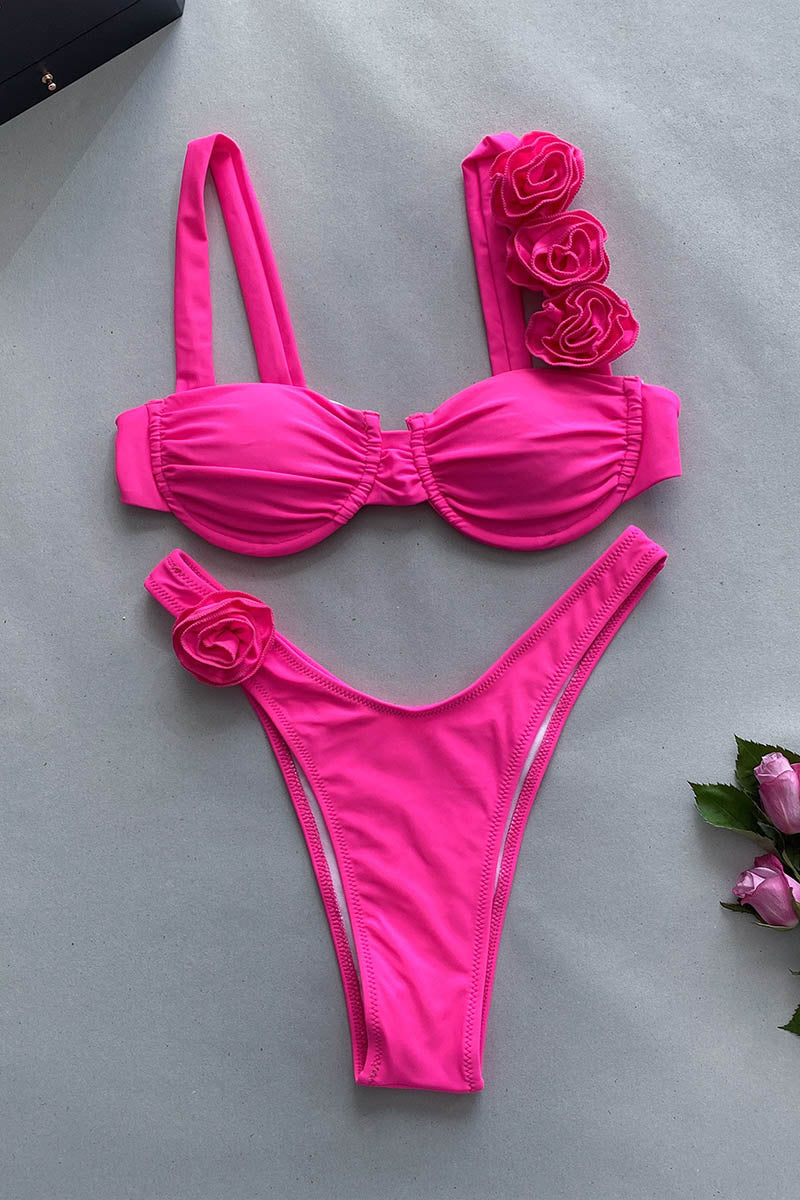 Three-dimensional flower split solid color women's swimsuit rose red