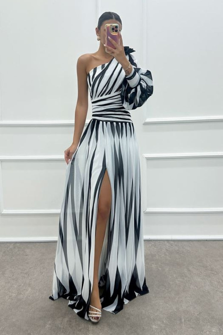 One-Shoulder Rose Detail Patterned Design Dress White