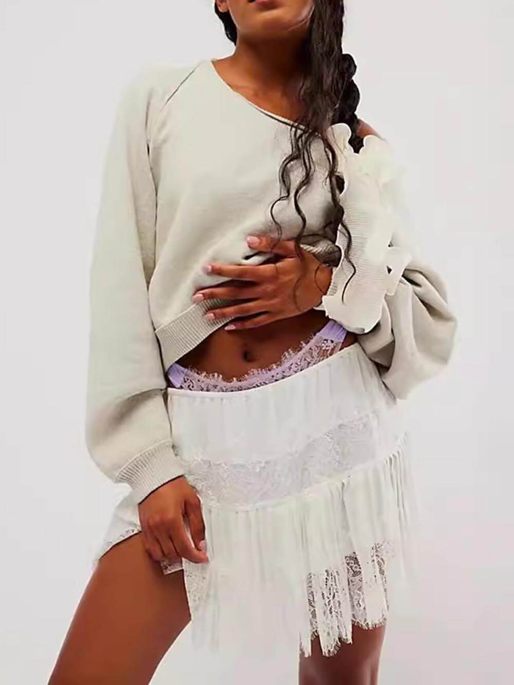 Mini-jupe classique surdimensionnée en tricot à manches chauve-souris et volants