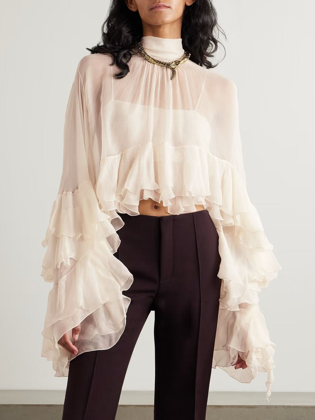 Exquisites, gerüschtes Chiffon-Kurzhemd mit langen Ärmeln