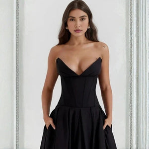 The Taylor Sculpted Sweetheart Midi Dress