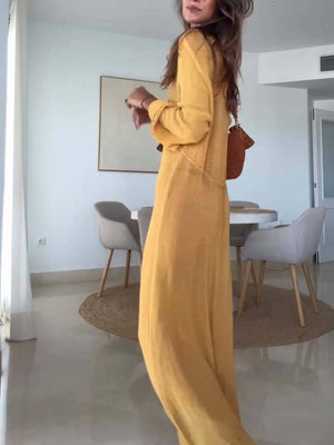 Lockeres, halbdurchlässiges Maxikleid aus Strick im Urlaubsstil