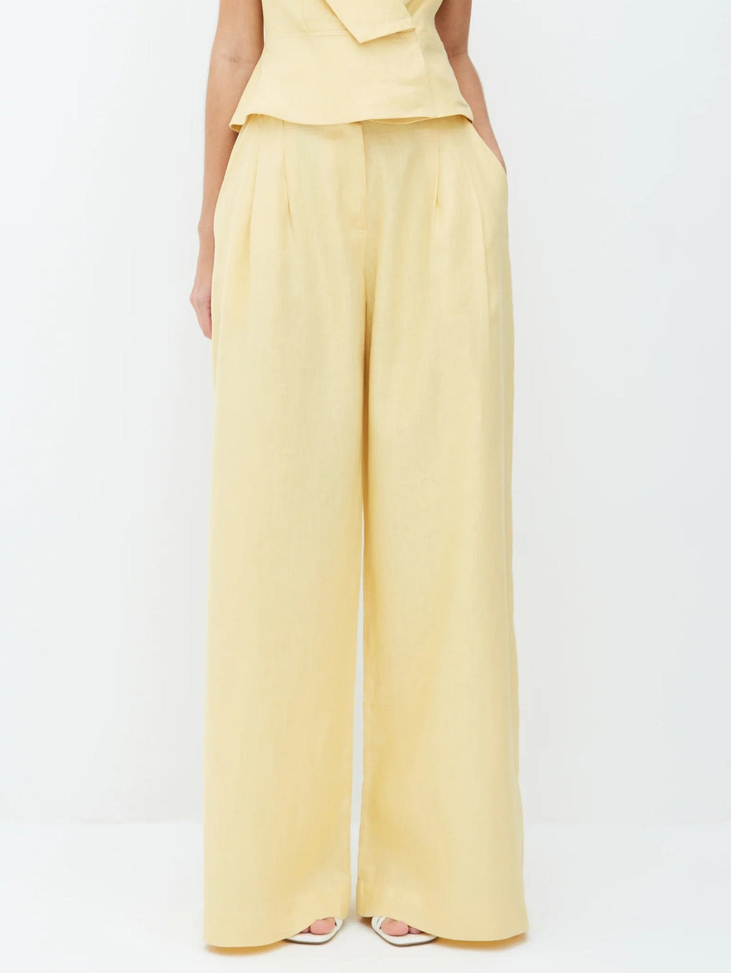 Elegant Pleated Pocket Wide-leg Pants