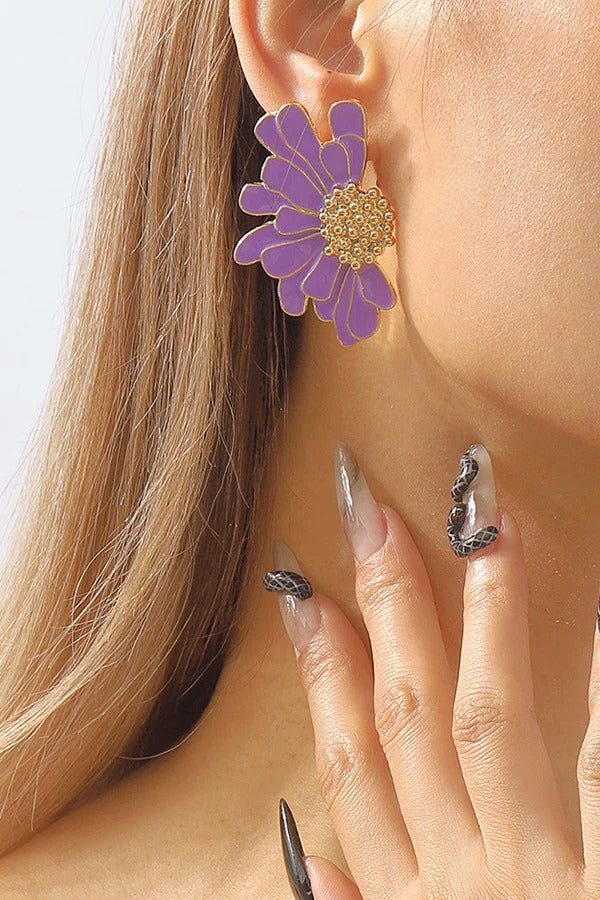 Retro Alloy Floral Pattern Earrings Purple one size