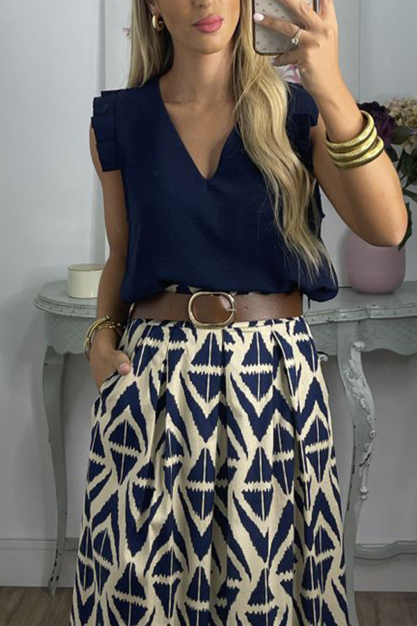 V-neck fashion shirt with ruffles on the shoulders