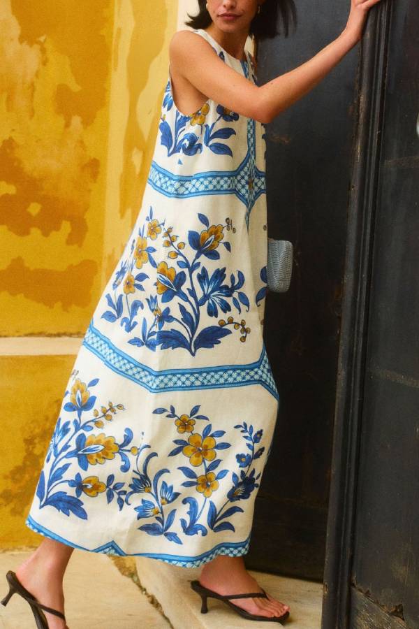 Vintage Blue‑and‑White Floral Print Sleeveless Linen Maxi Dress