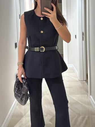 Gilet minimaliste Pantalon évasé Pantalon de costume