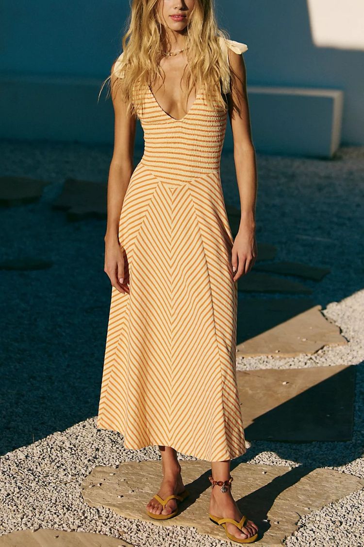 Linen Blend Solid Color V-neck Short Sleeve Waist Loose Slit Midi Dress Yellow