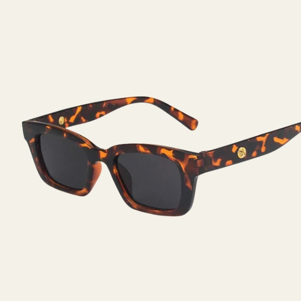 The Solene Classic Rectangular Sunglasses