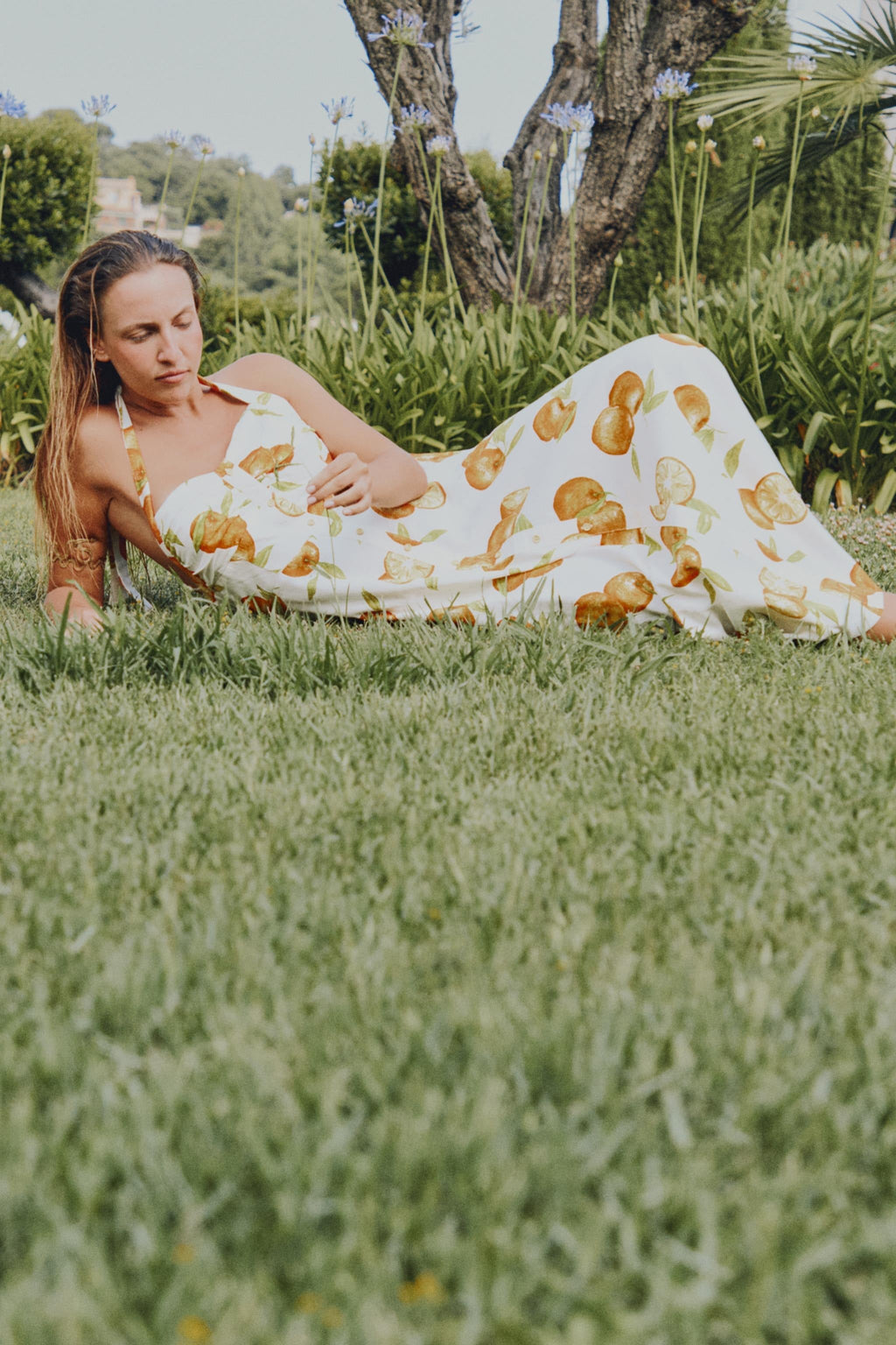 Neckholder-Maxikleid mit Print