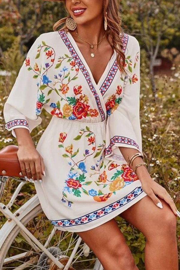 Bohemia Retro Ethnic Style Heavy Industry Print Temperament Slim Waist Slim Short Holiday Dress White