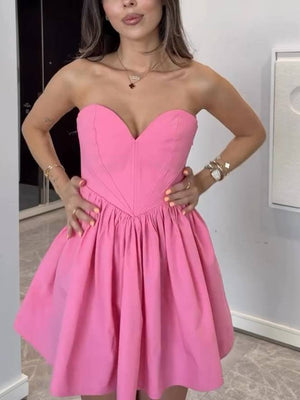 Mini-robe taille haute à haut tube