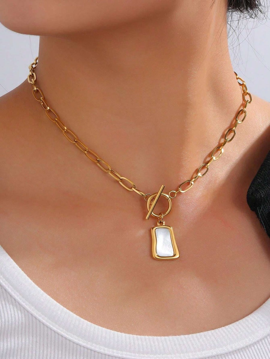 Gold-Plated Geometric Square Necklace Gold one size