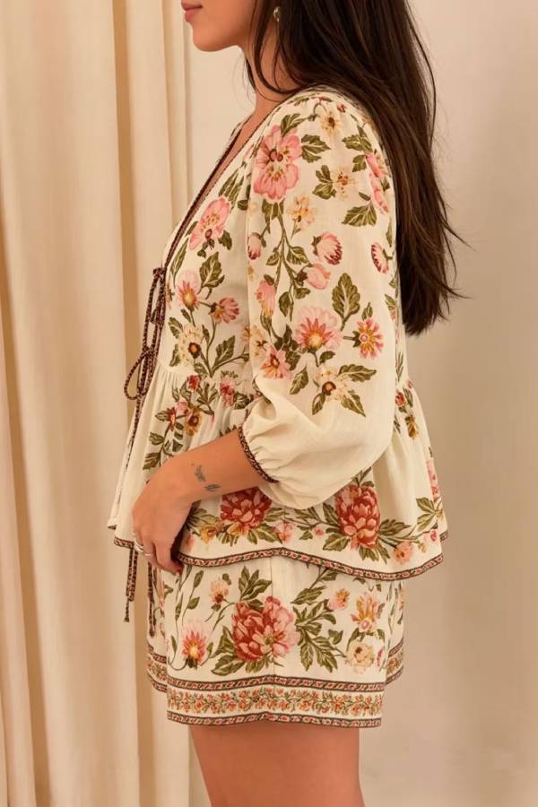 Boho Floral Print Tie‑Front Top & Wrap Shorts Two‑Piece Set