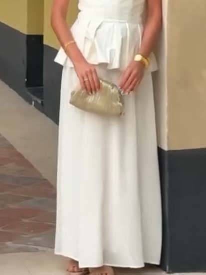 Ensemble haut tube plissé minimaliste et jupe-jupe