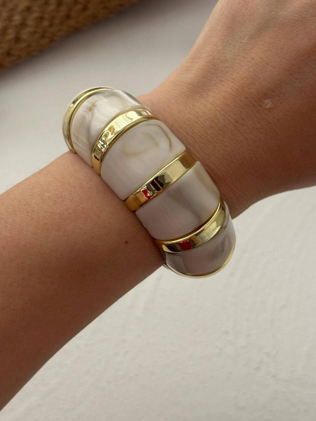 Bracelet irrégulier au design unique