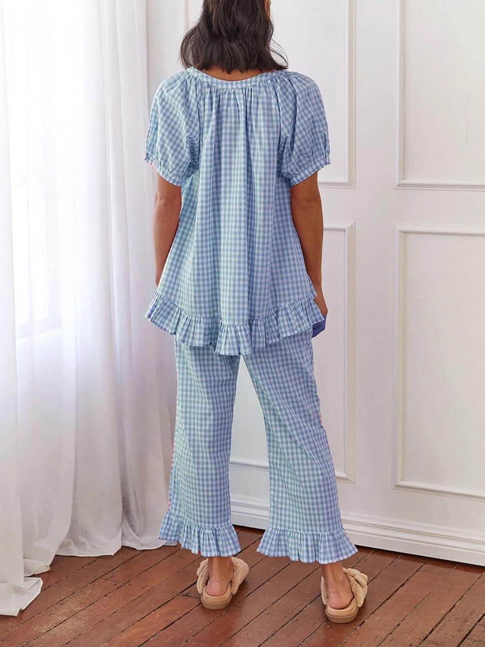 Lässiges Pyjama-Set mit gerüschtem Karomuster