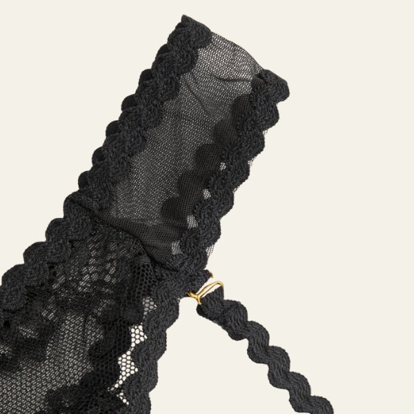 The Lyon Scalloped Lace Thong Set