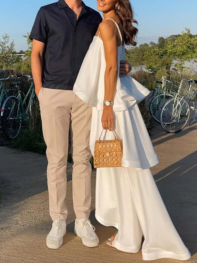 Elegantes dreilagiges Sling-Maxikleid mit Rüschen