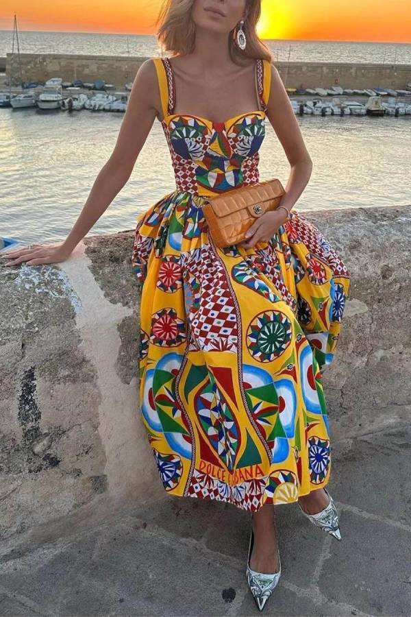 Unique Sunset Walk Ethnic Pattern Print Backless Midi Dress Multicolor