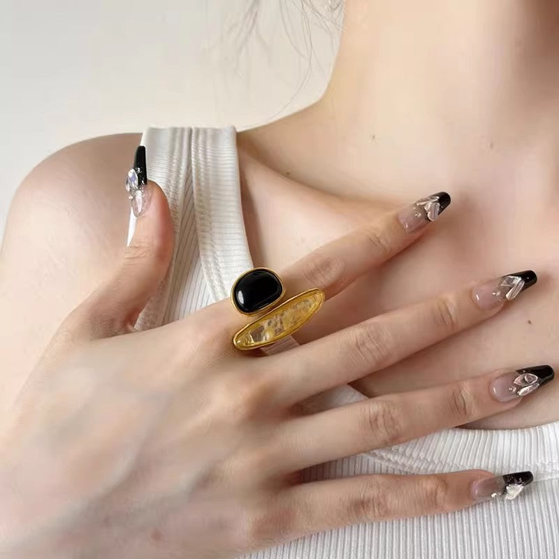 Vintage Two-Tone Natural Stone Open Ring Geometric Contrast Irregular Wide Statement Band