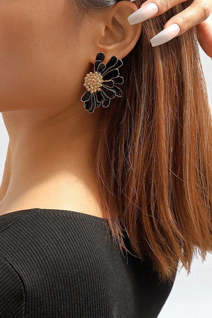 Retro Alloy Floral Pattern Earrings Black one size