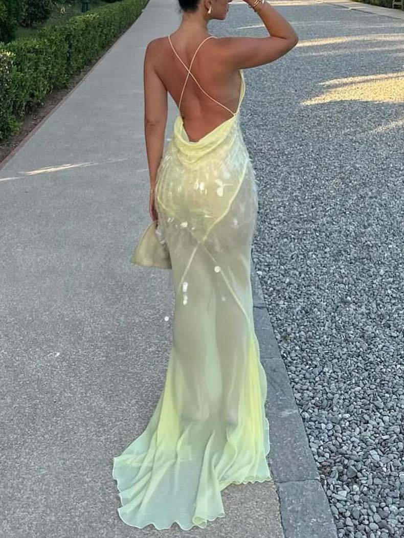 Rückenfreies Maxikleid mit V-Ausschnitt und Pailletten und Fischschwanz