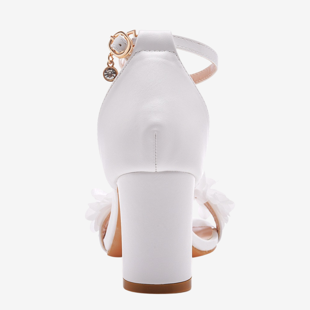 Lioren | Defined Shape Heels