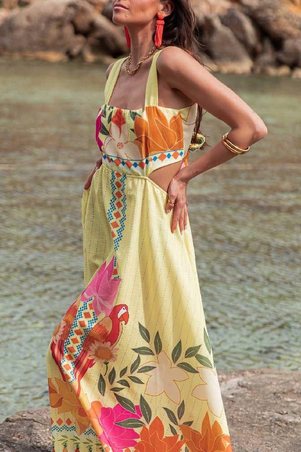 Women's waist-baring long skirt with tie