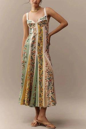 Robe longue à col en cœur et imprimé forêt délicat