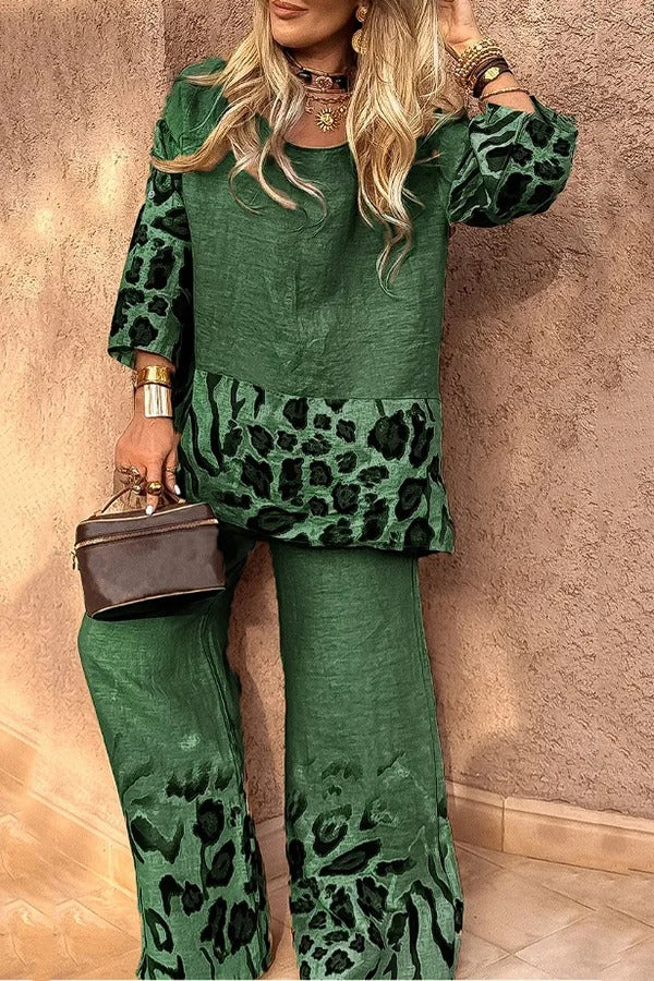 Leopard Print Crew Neck Loose Top and Elastic Waist Casual Wide-leg Pants Set
