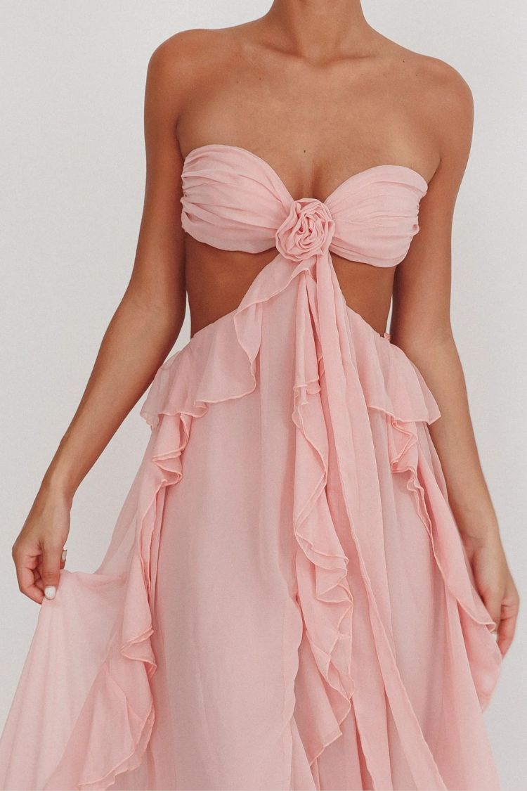 Gorgeous Vacation Halter Rose Detail Cut Out Ruffles Backless Maxi Dress