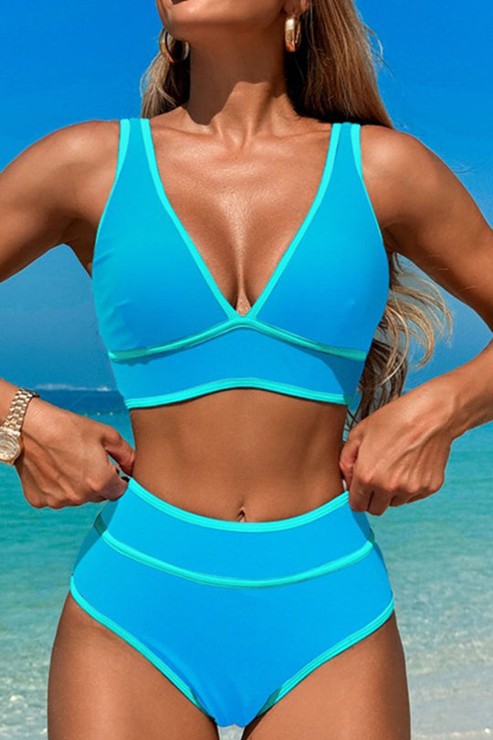 V-neck color-stitched two-piece swimsuit Sky Blue